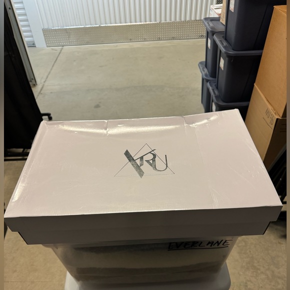 COPY - Y.R.U.-Platform Lace up ankle boots. - Picture 9 of 9